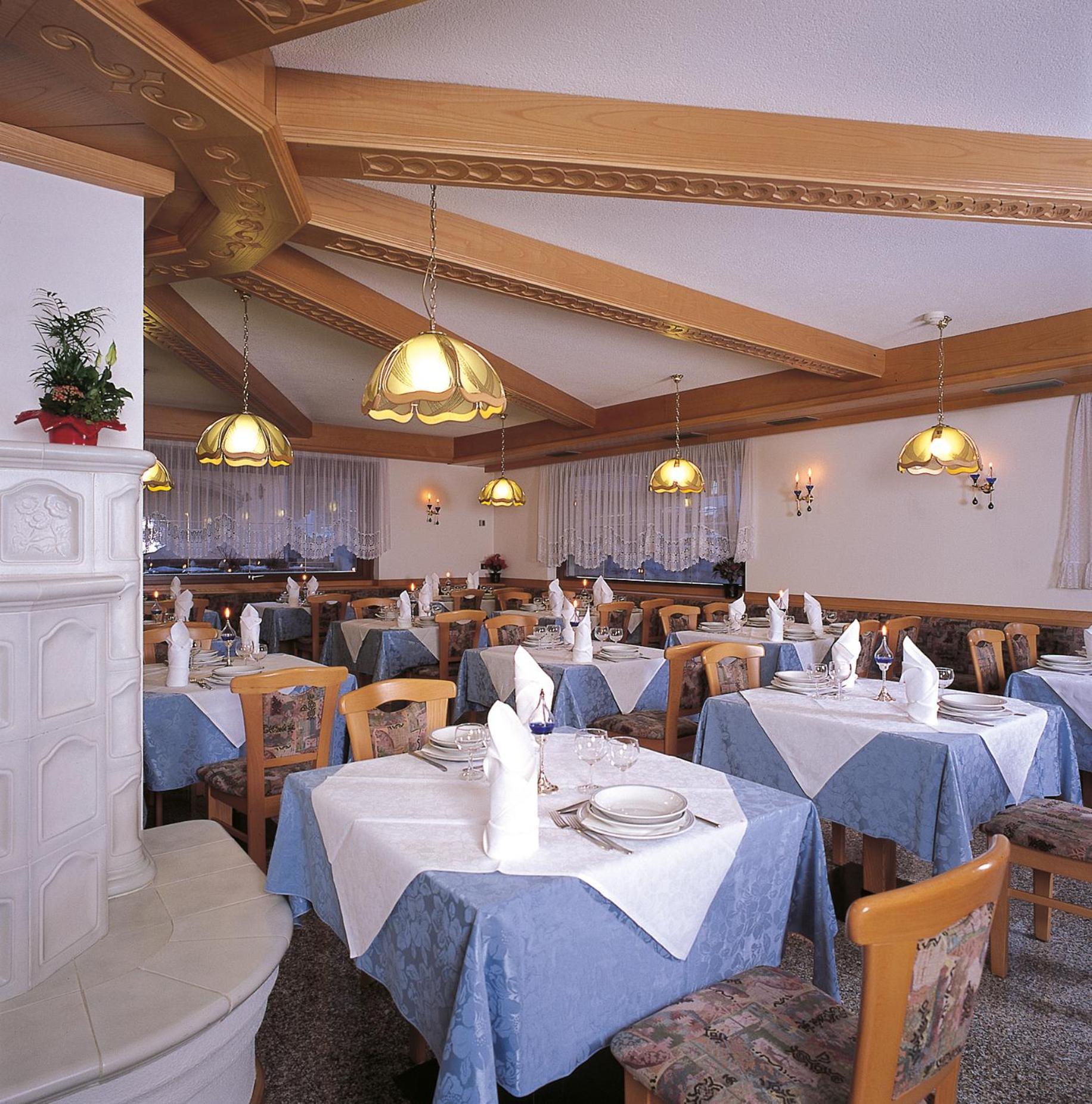 Hotel Sella Ronda Serenella Campitello di Fassa Dış mekan fotoğraf