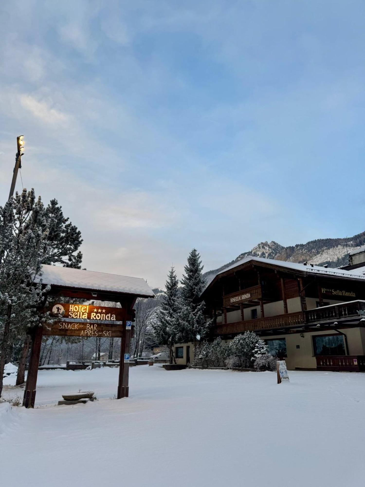 Hotel Sella Ronda Serenella Campitello di Fassa Dış mekan fotoğraf